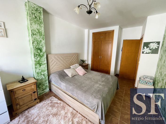 Image No.12-3 Bed Apartment for sale