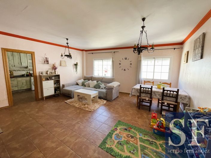 Image No.3-3 Bed Apartment for sale