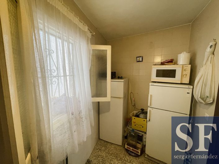 Image No.8-2 Bed Townhouse for sale