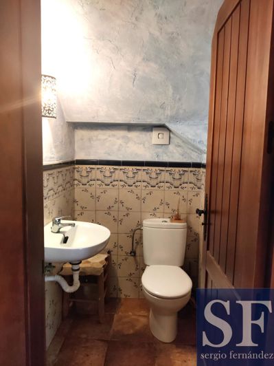 Image No.10-2 Bed Villa for sale