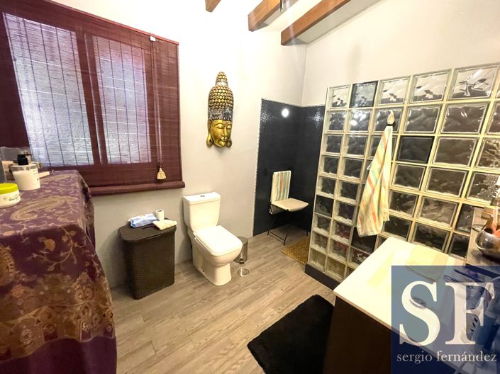 Image No.11-4 Bed Villa for sale