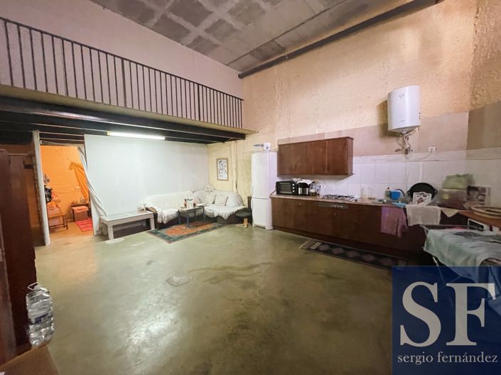 Image No.12-4 Bed Townhouse for sale