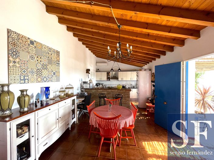 Image No.2-3 Bed Villa for sale