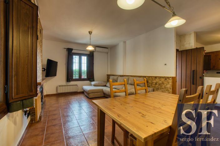 Image No.5-2 Bed Villa for sale