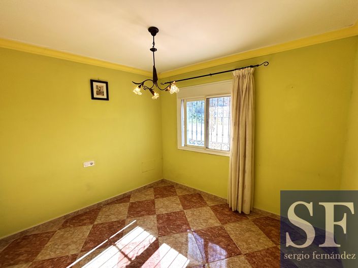 Image No.11-3 Bed Apartment for sale