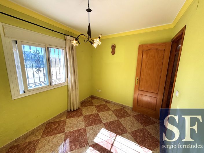 Image No.12-3 Bed Apartment for sale