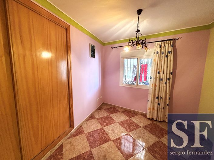 Image No.14-3 Bed Apartment for sale