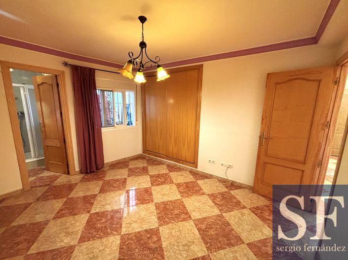 Image No.9-3 Bed Apartment for sale