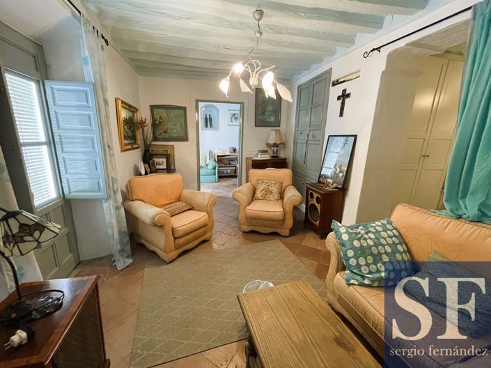 Image No.10-5 Bed Townhouse for sale