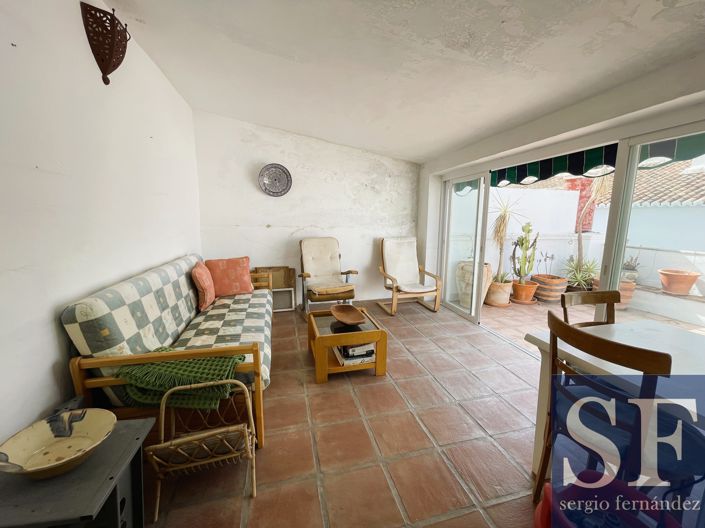 Image No.18-5 Bed Townhouse for sale