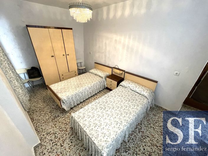 Image No.5-3 Bed Townhouse for sale