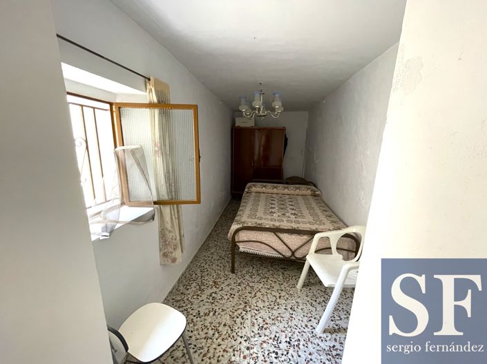 Image No.6-3 Bed Townhouse for sale