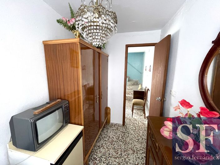 Image No.8-3 Bed Townhouse for sale