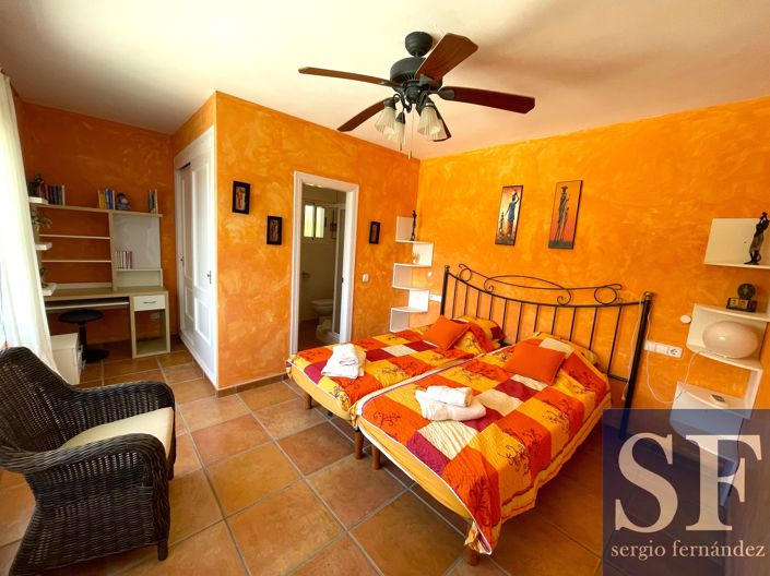 Image No.7-2 Bed Villa for sale