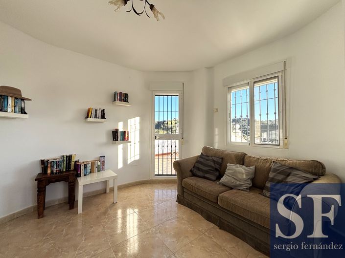 Image No.12-3 Bed Villa for sale