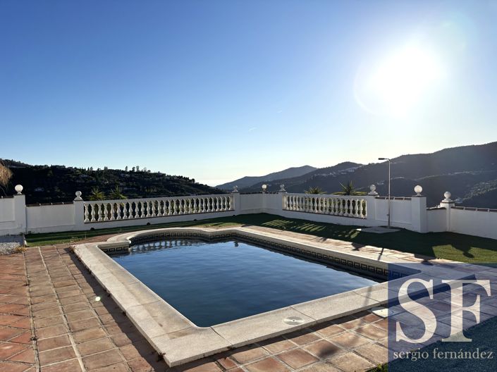 Image No.15-3 Bed Villa for sale