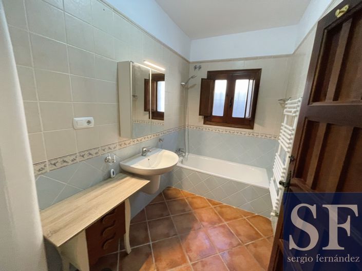 Image No.13-3 Bed Villa for sale