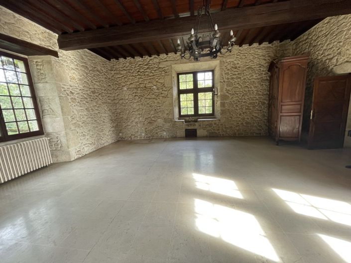 Image No.20-Propriété de 5 chambres à vendre à Auch