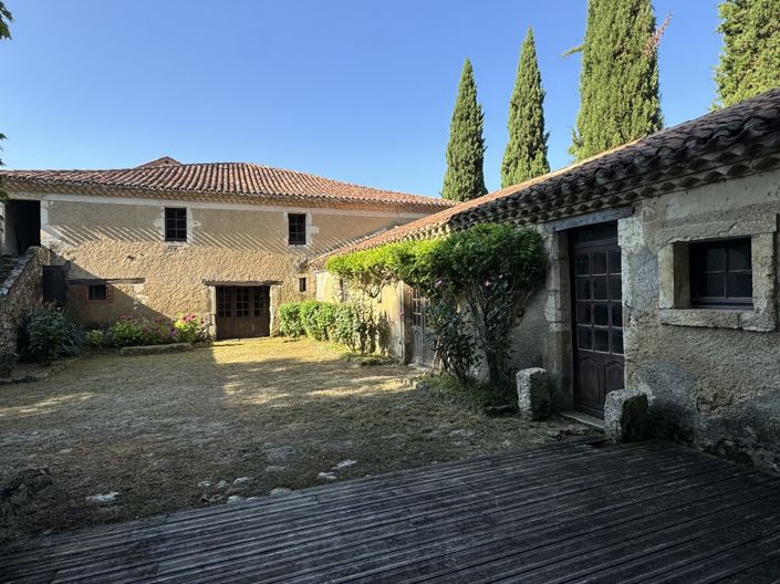 Image No.4-Propriété de 5 chambres à vendre à Auch