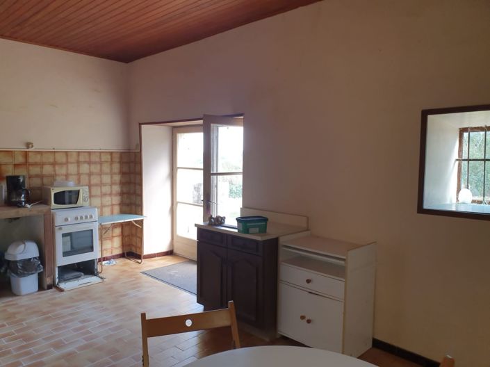 Image No.22-6 Bed House for sale