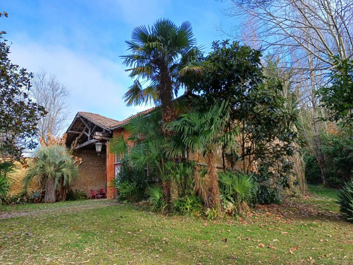 Image No.35-5 Bed House for sale