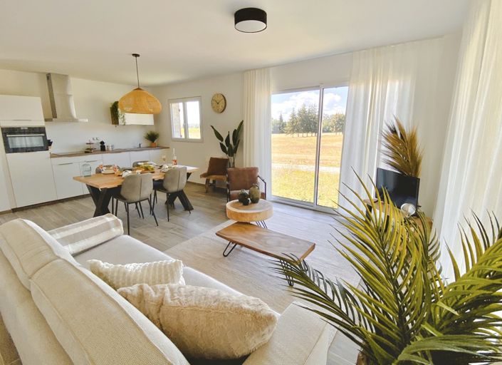 Image No.20-2 Bed Villa for sale