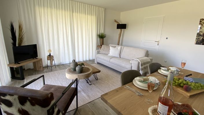 Image No.3-2 Bed Villa for sale