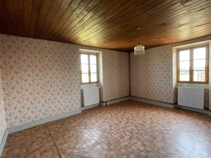 Image No.10-2 Bed House for sale