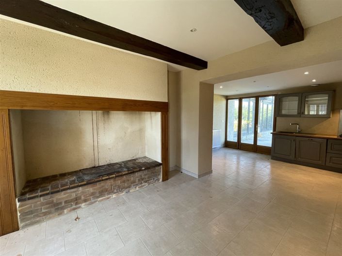 Image No.6-2 Bed House for sale