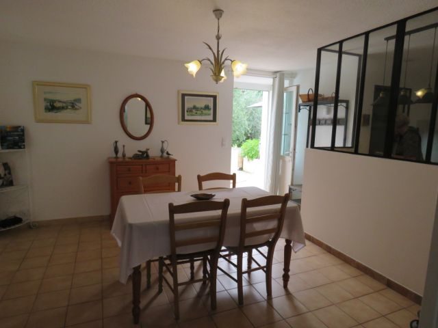 Image No.35-6 Bed House for sale