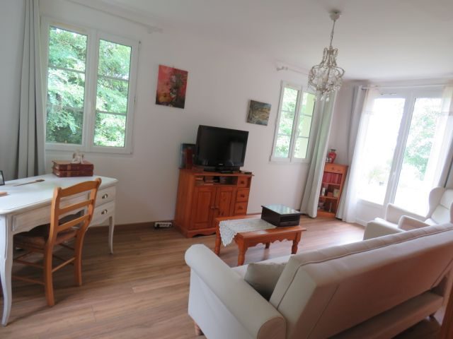 Image No.39-6 Bed House for sale