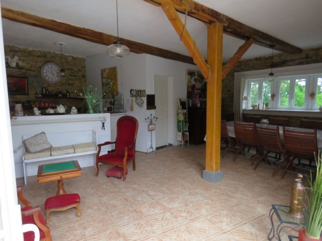 Image No.46-6 Bed House for sale