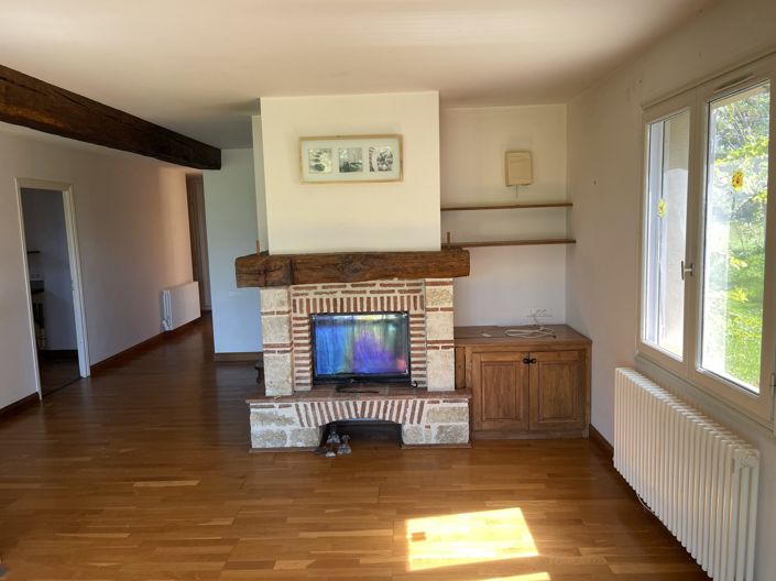 Image No.11-3 Bed Country House for sale