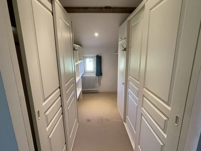 Image No.23-3 Bed Country House for sale