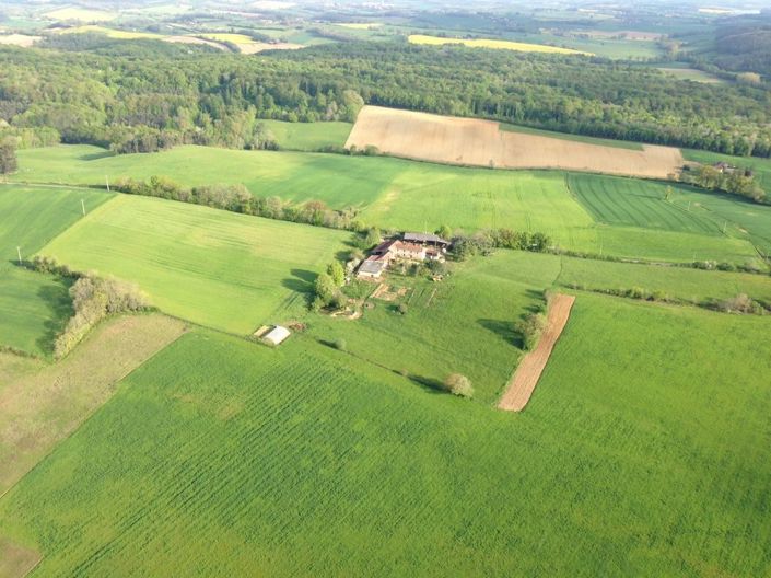 Image No.2-4 Bed House for sale