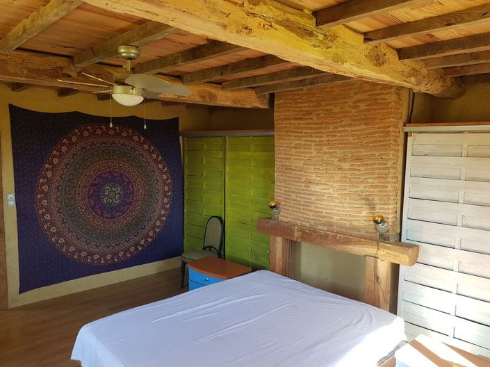 Image No.3-4 Bed House for sale