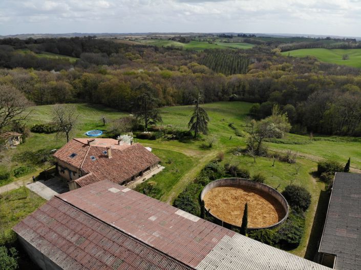 Image No.17-4 Bed House for sale