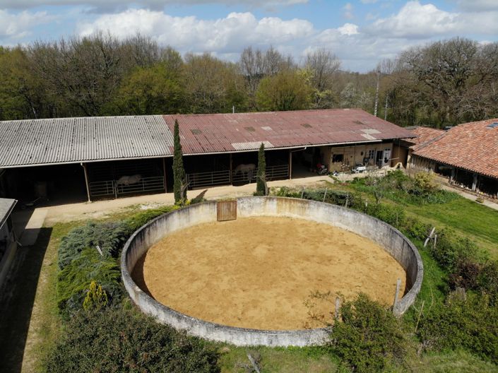 Image No.23-4 Bed House for sale