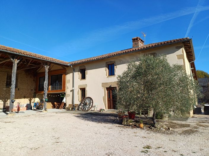 Image No.4-Maison de 6 chambres à vendre à Boulogne-sur-Gesse