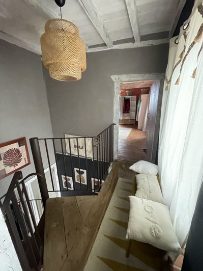 Image No.11-2 Bed House for sale