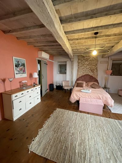 Image No.17-2 Bed House for sale