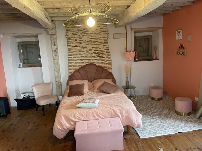 Image No.18-2 Bed House for sale