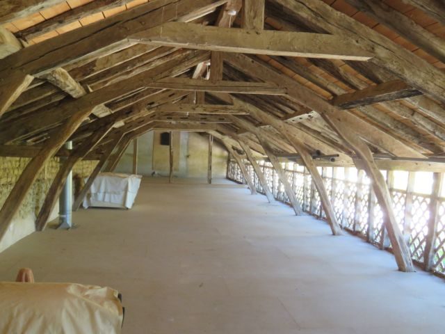 Image No.15-4 Bed House for sale