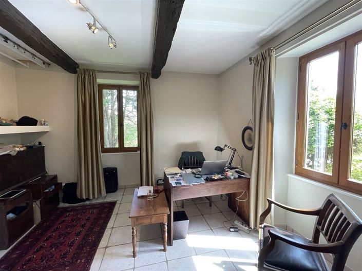 Image No.37-4 Bed House for sale