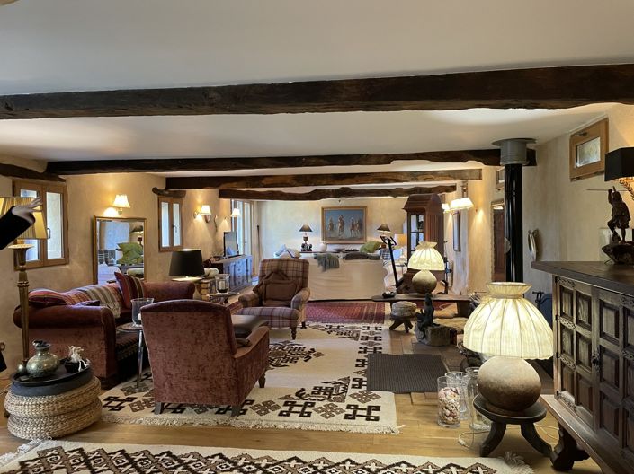 Image No.4-4 Bed House for sale