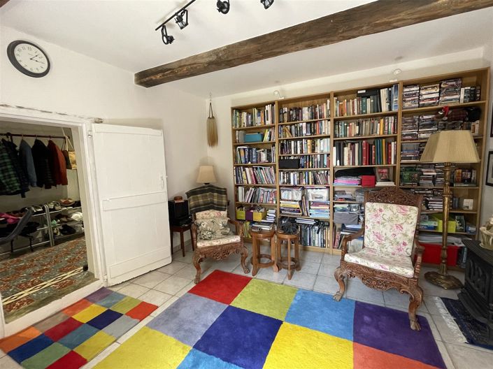 Image No.45-4 Bed House for sale