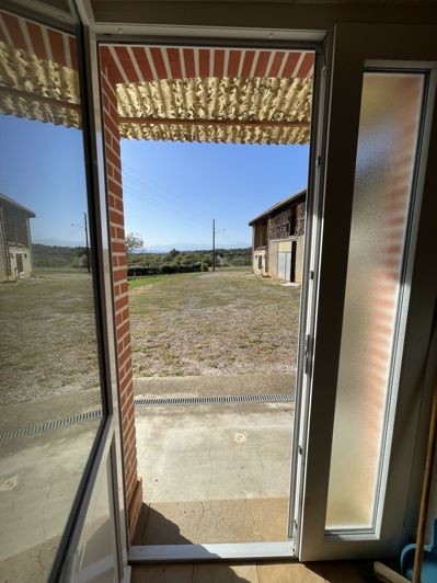 Image No.15-4 Bed House for sale