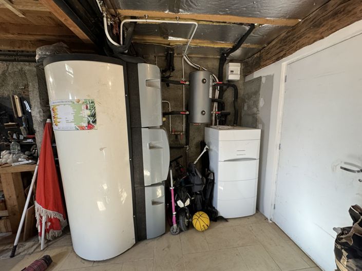 Image No.44-4 Bed House for sale