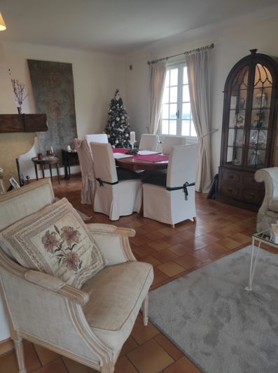 Image No.5-Maison de 4 chambres à vendre à Galan