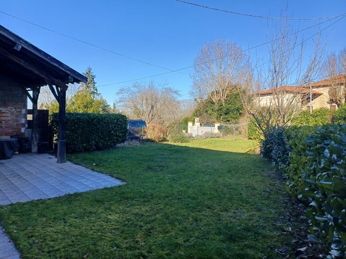 Image No.12-3 Bed House for sale